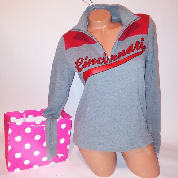 Victoria‎ Secret PINK Sweater - Picture 1 of 6